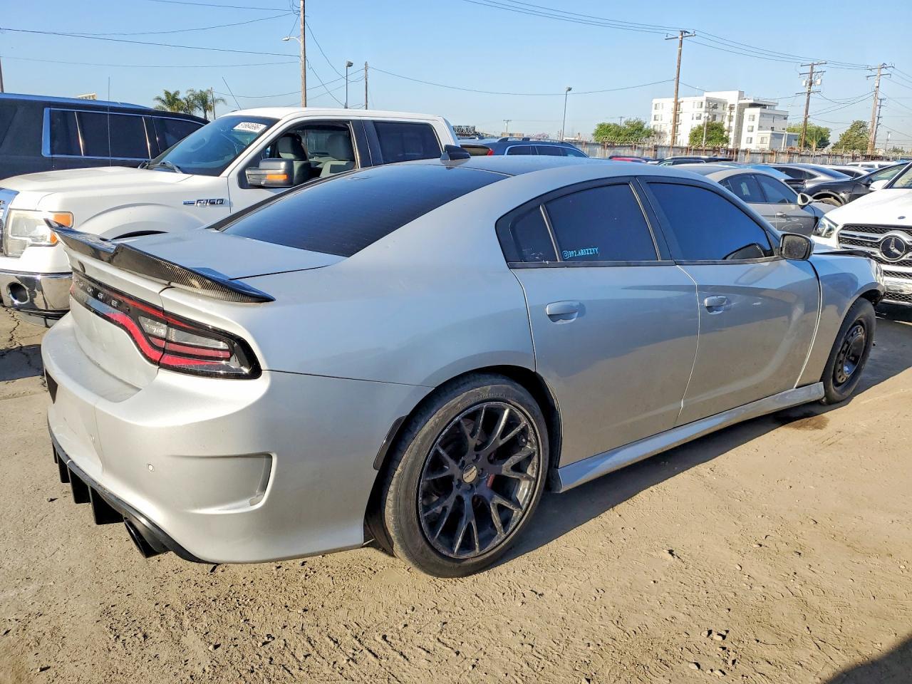 2019 Dodge Charger Scat Pack - zdjęcie 3