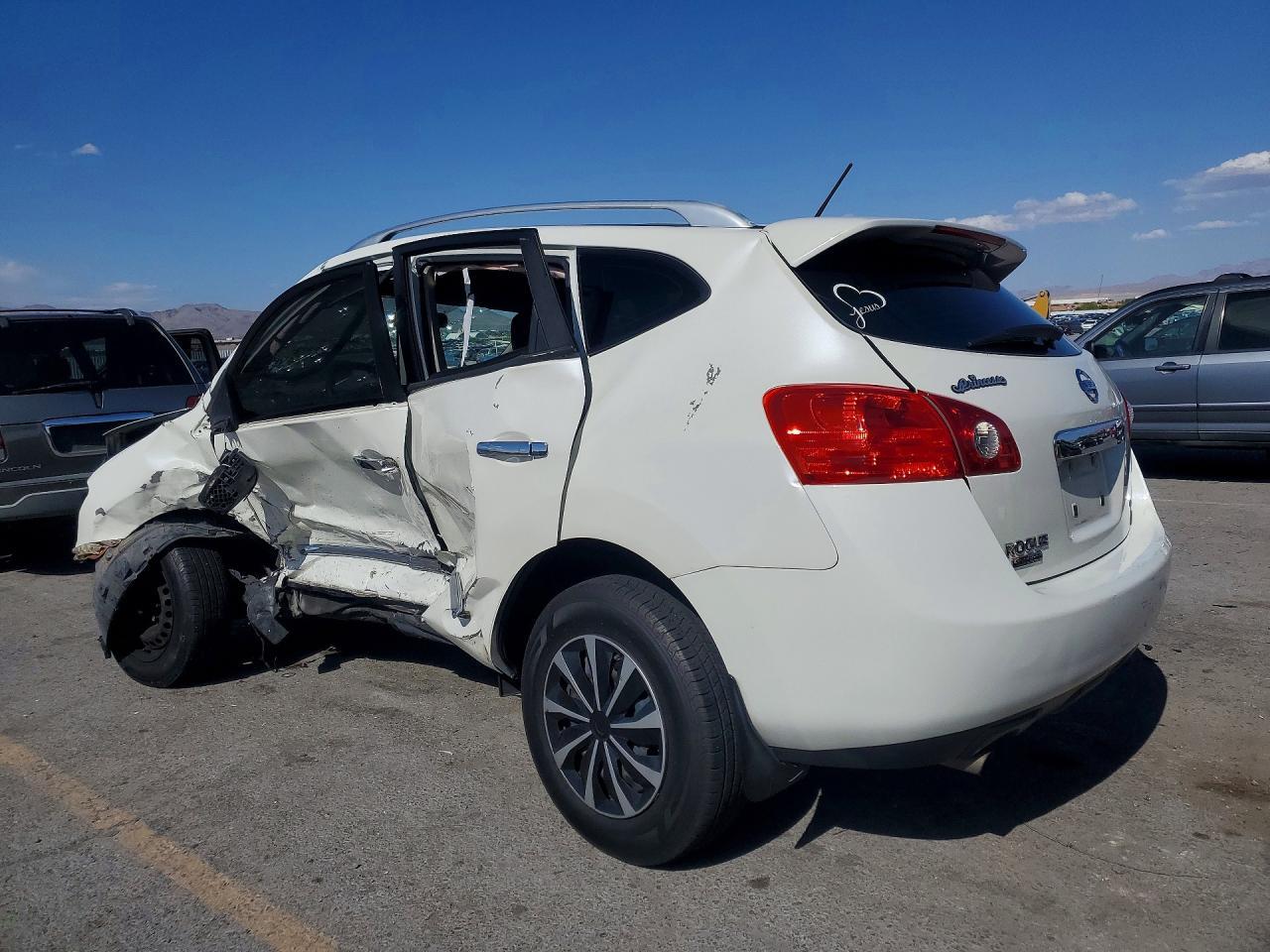 2015 Nissan Rogue Select S - zdjęcie 2