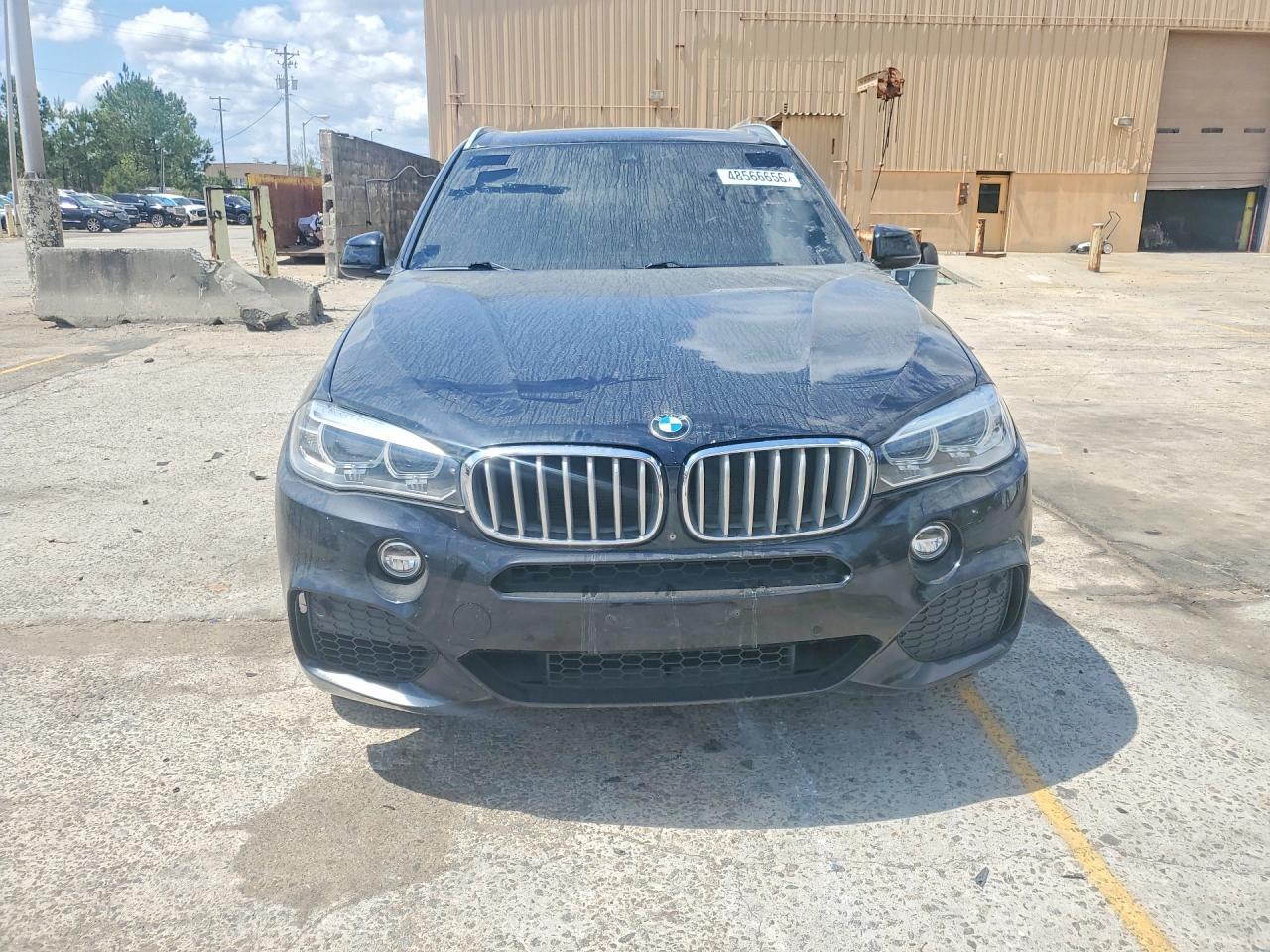 2015 BMW X5 xDrive50I - zdjęcie 5
