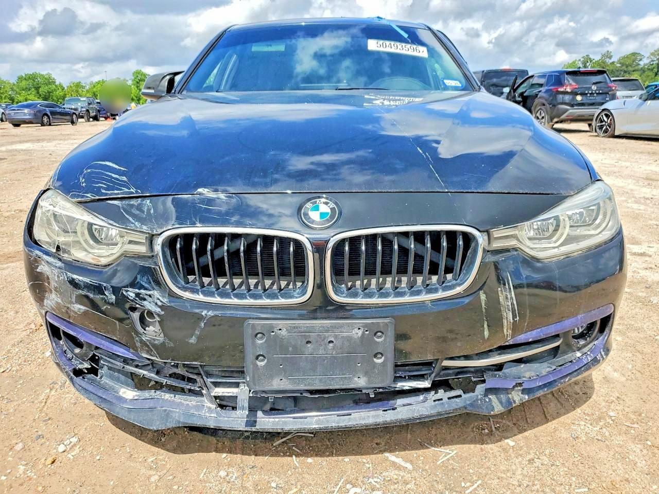 2018 BMW 330 Xi - zdjęcie 5