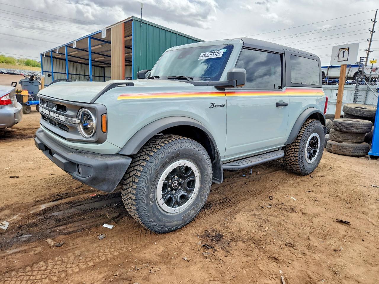2024 Ford Bronco Big Bend - zdjęcie główne