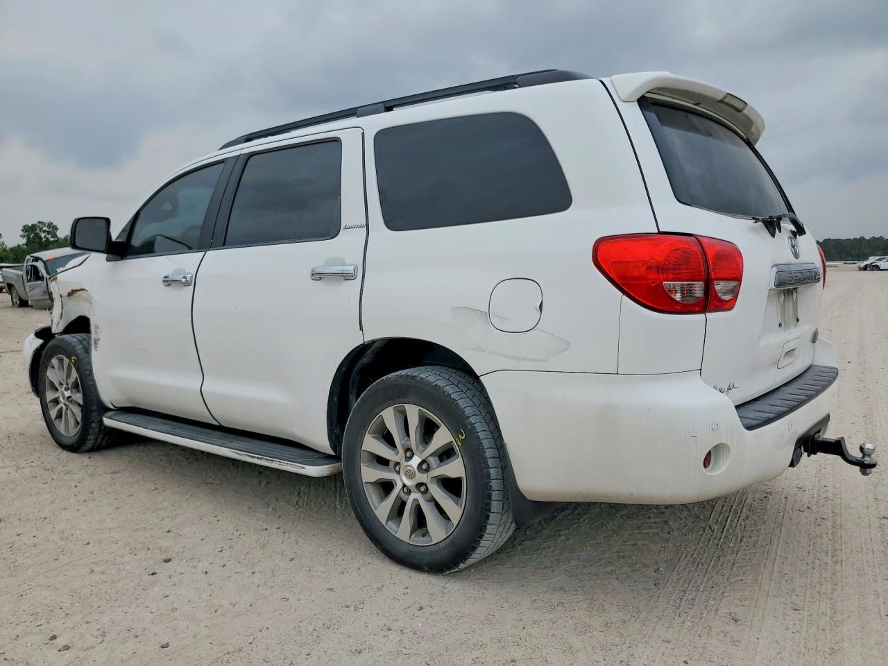 2014 Toyota Sequoia Limited - zdjęcie 2