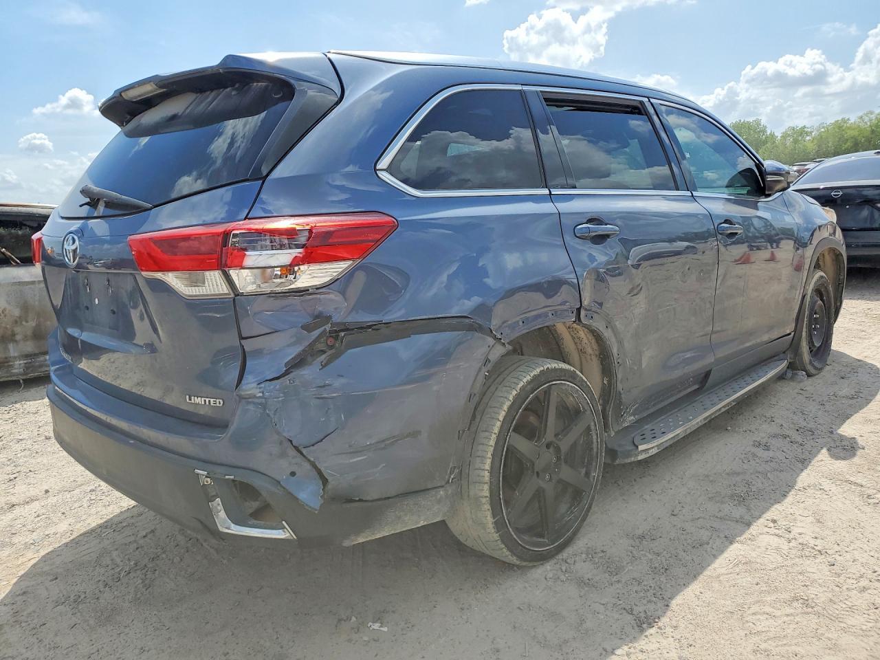 2019 Toyota Highlander Limited Platinum - zdjęcie 3