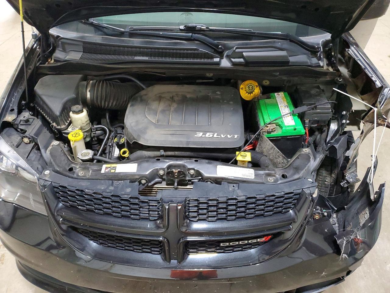 2018 Dodge Grand Caravan Gt - zdjęcie 12