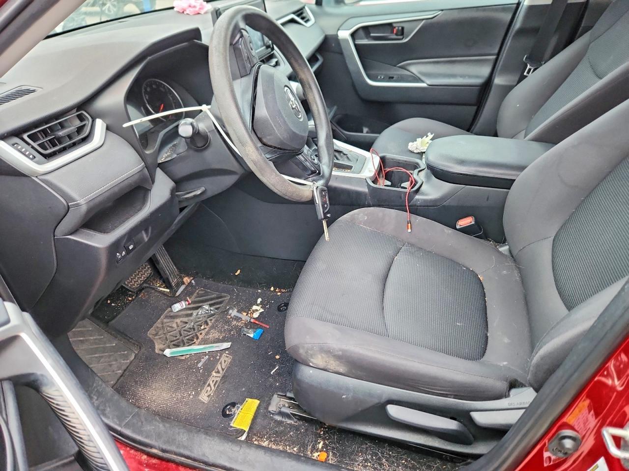 2019 Toyota Rav4 Le - zdjęcie 7