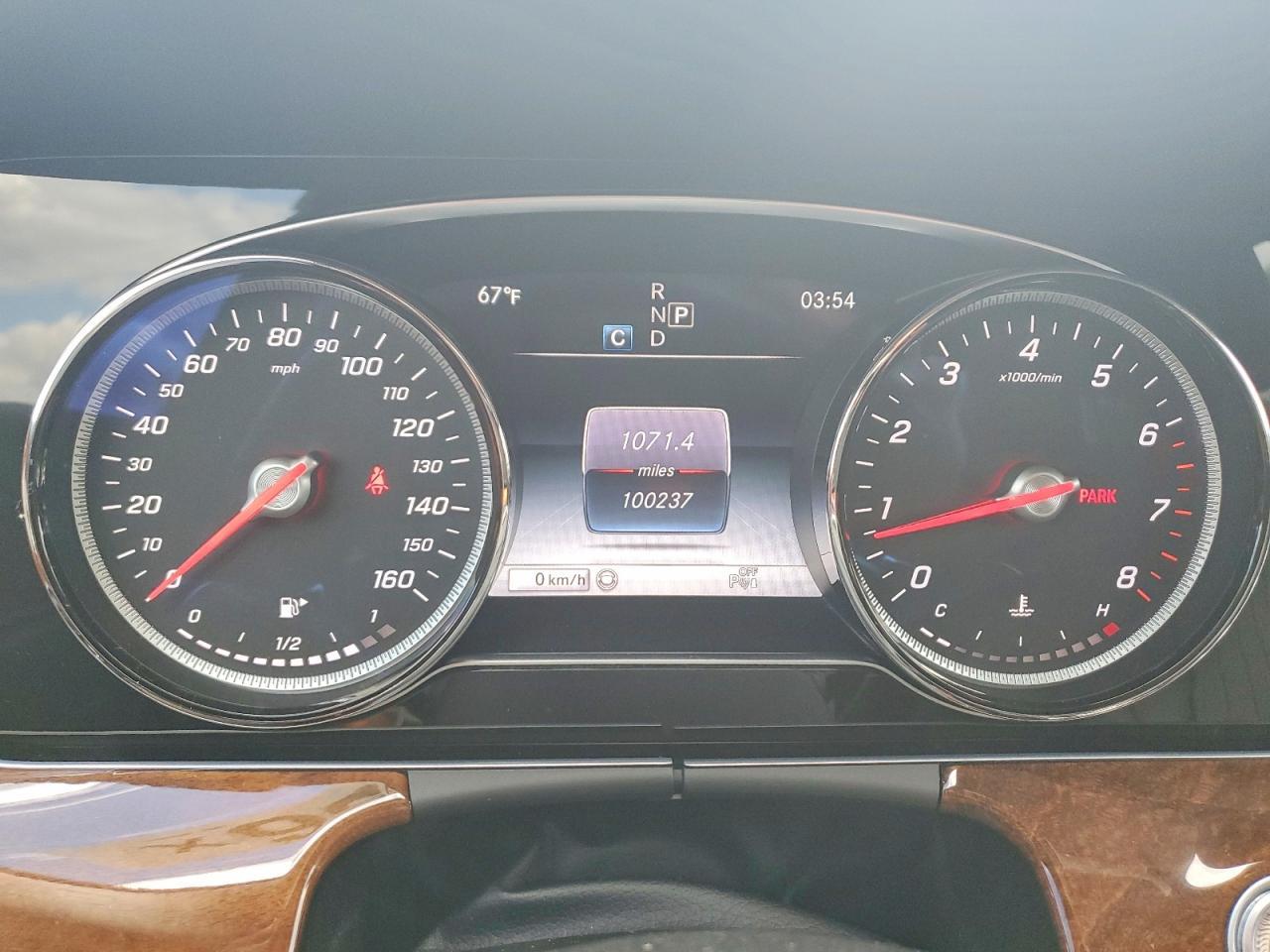 2017 Mercedes-Benz E 300 4Matic - zdjęcie 9