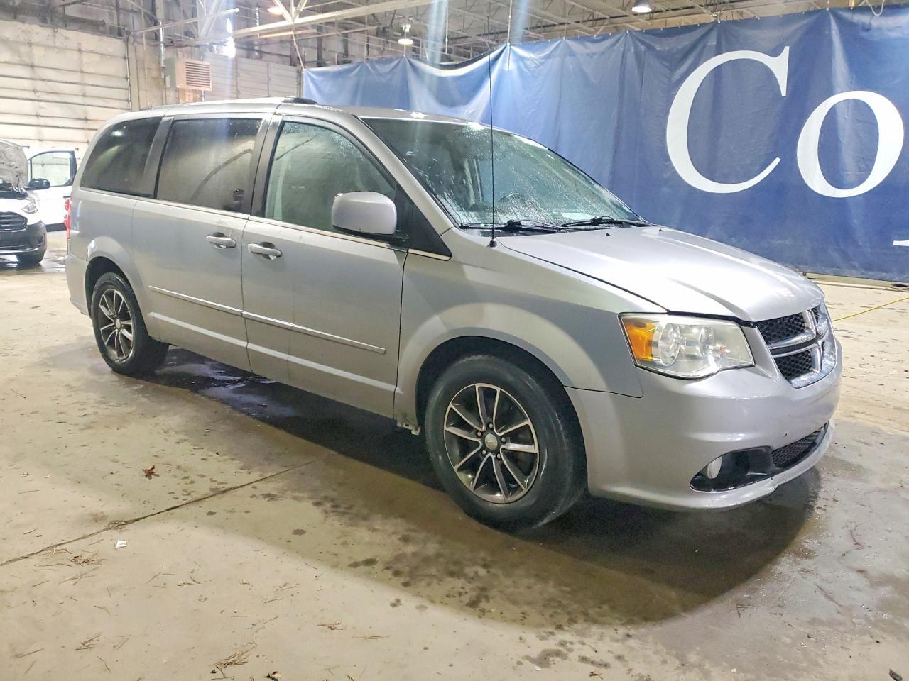 2016 Dodge Grand Caravan Sxt - zdjęcie 4
