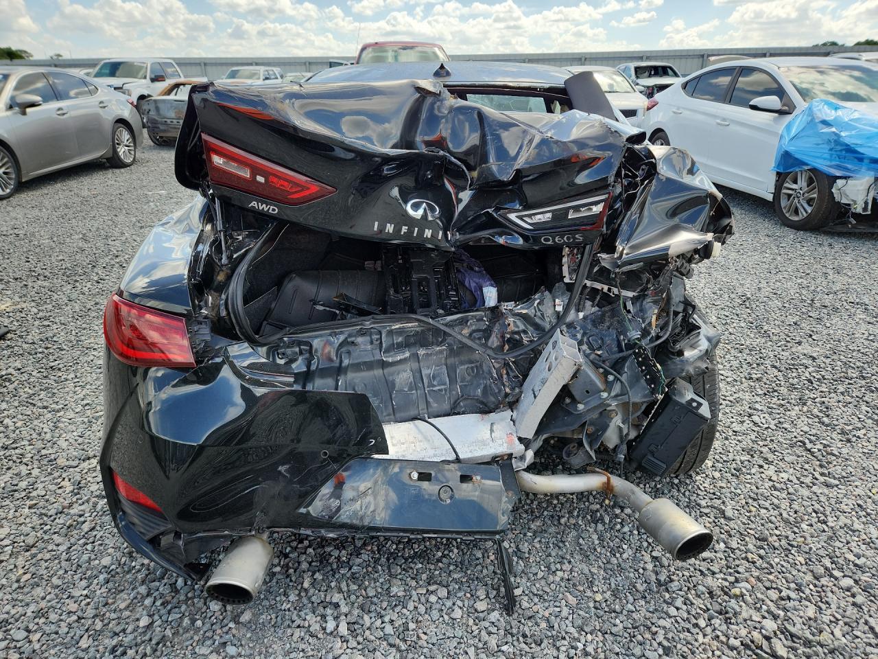 2019 Infiniti Q60 Red Sport 400 - zdjęcie 6