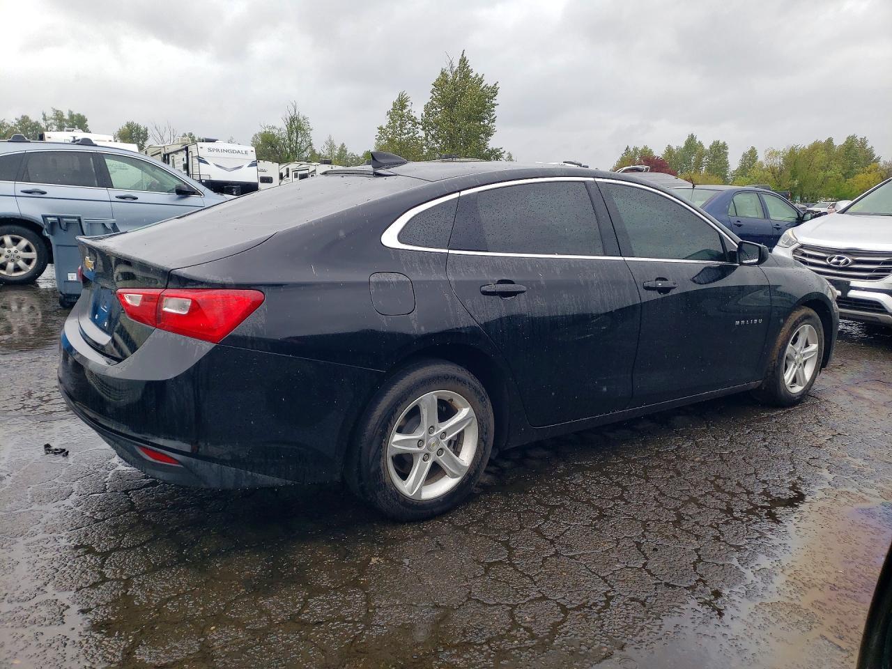 2019 Chevrolet Malibu Ls - zdjęcie 3