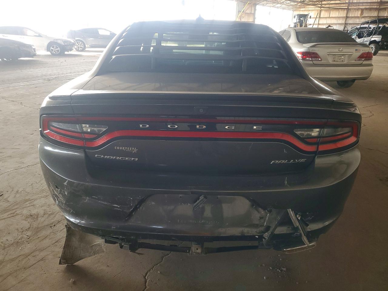 2016 Dodge Charger Sxt - zdjęcie 6