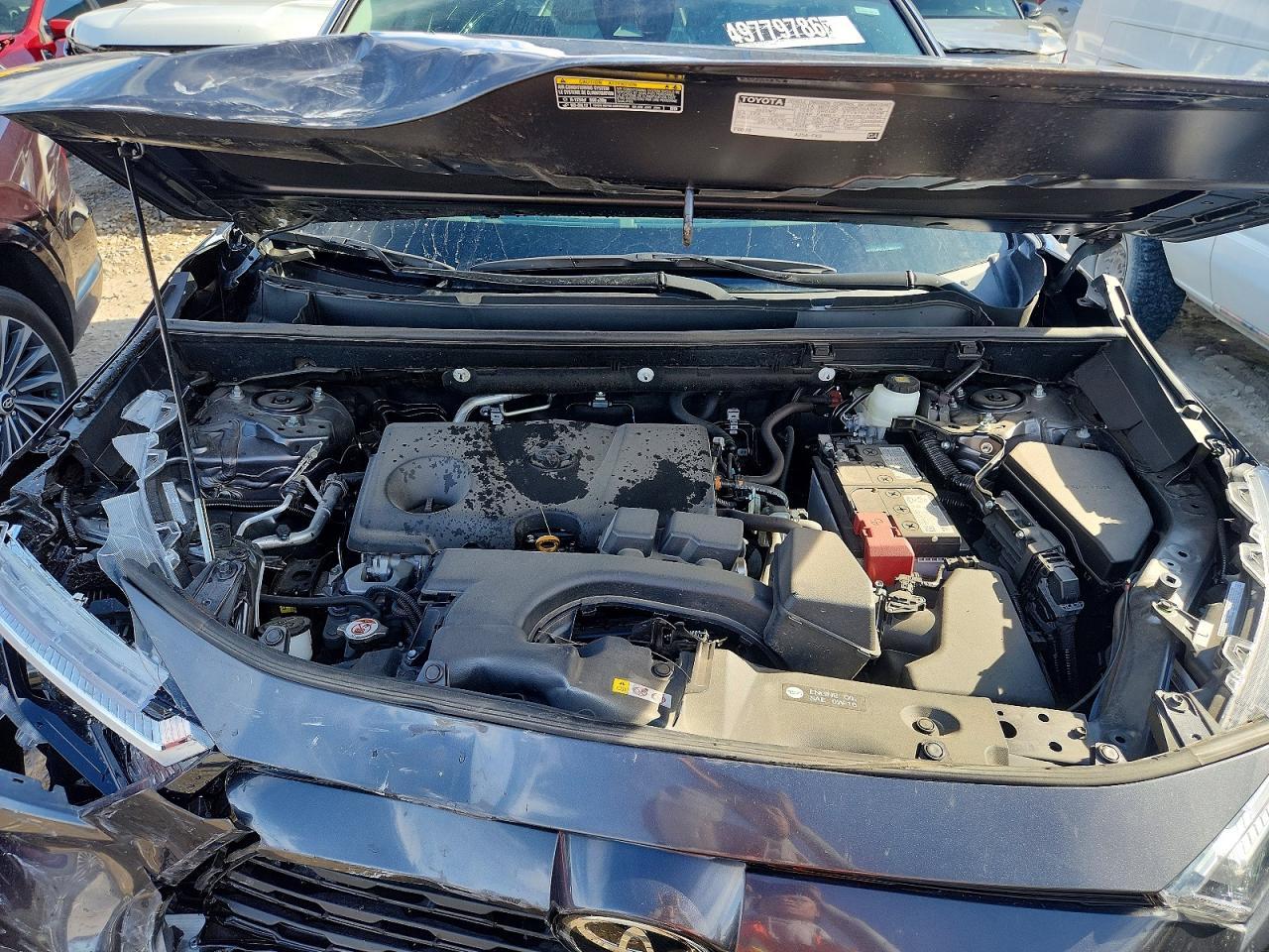 2025 Toyota Rav4 Le - zdjęcie 11