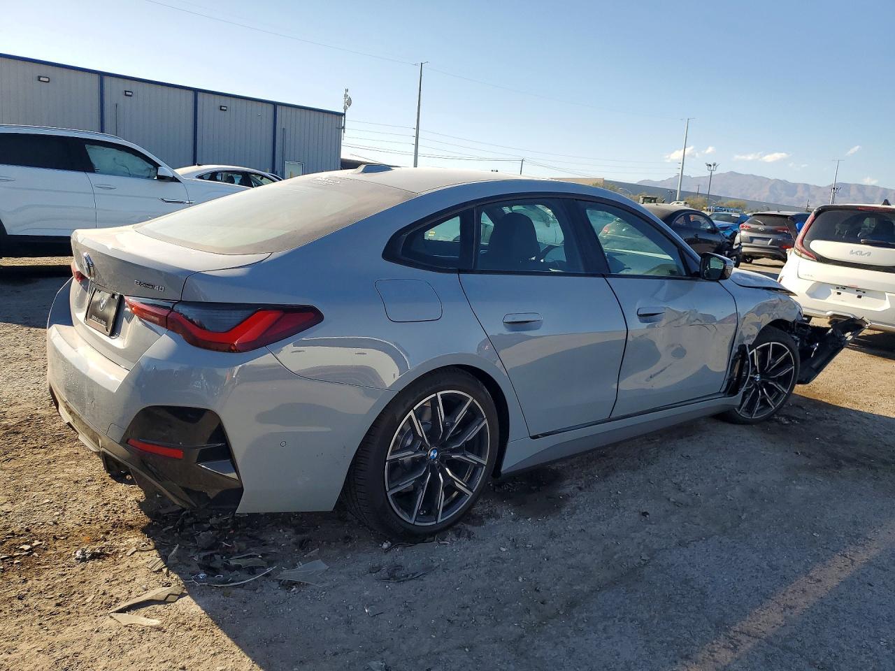 2026 BMW I4 Edrive 40 - zdjęcie 3