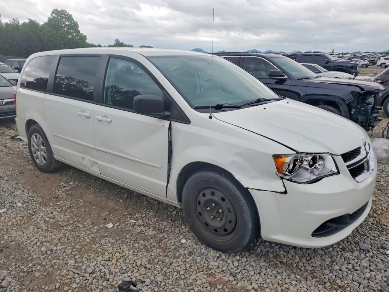 2016 Dodge Grand Caravan Se - zdjęcie 4