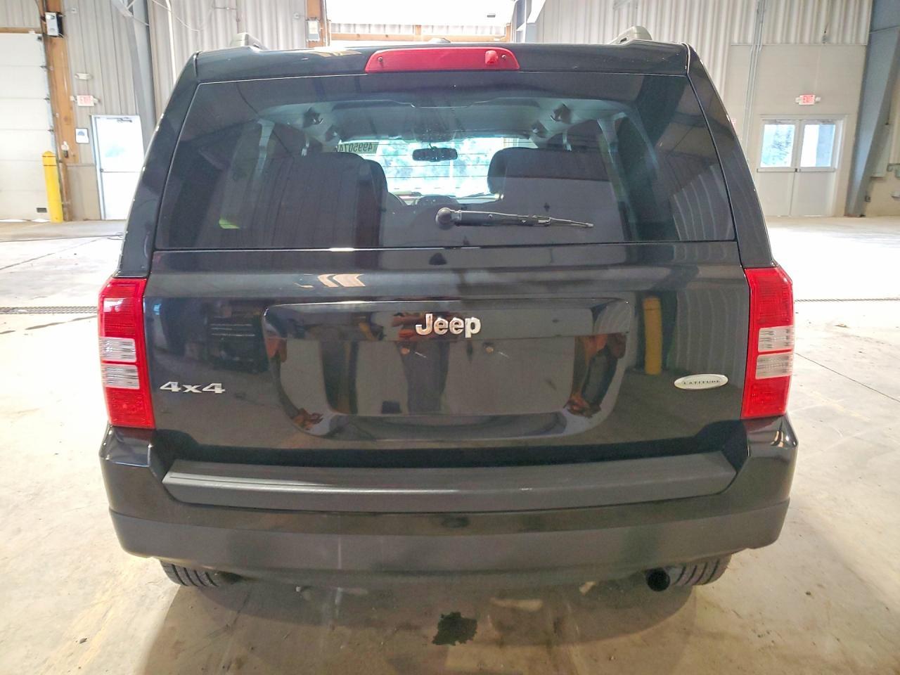 2014 Jeep Patriot Latitude - zdjęcie 6
