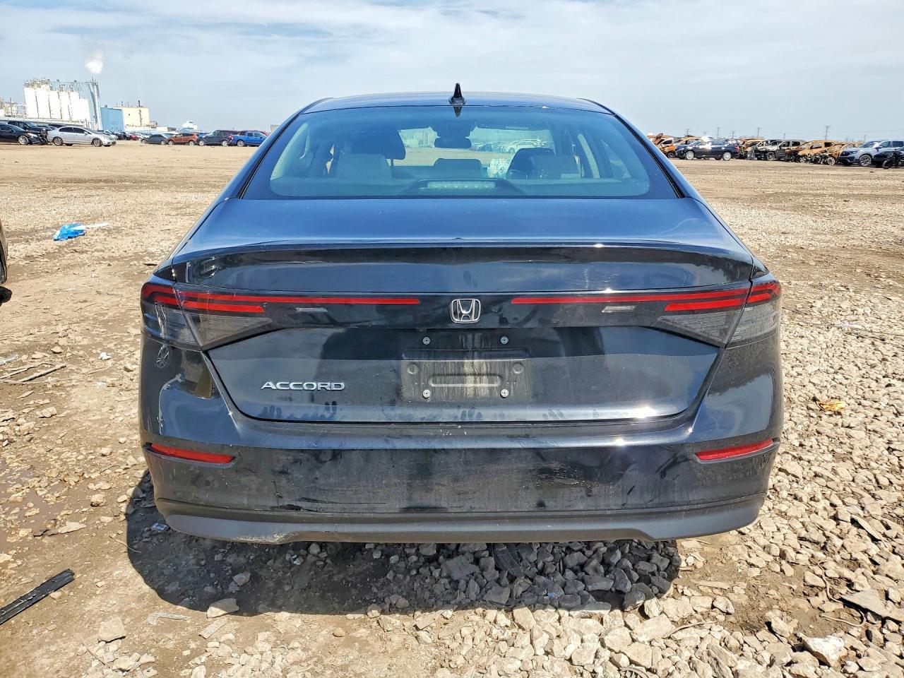 2025 Honda Accord - zdjęcie 6