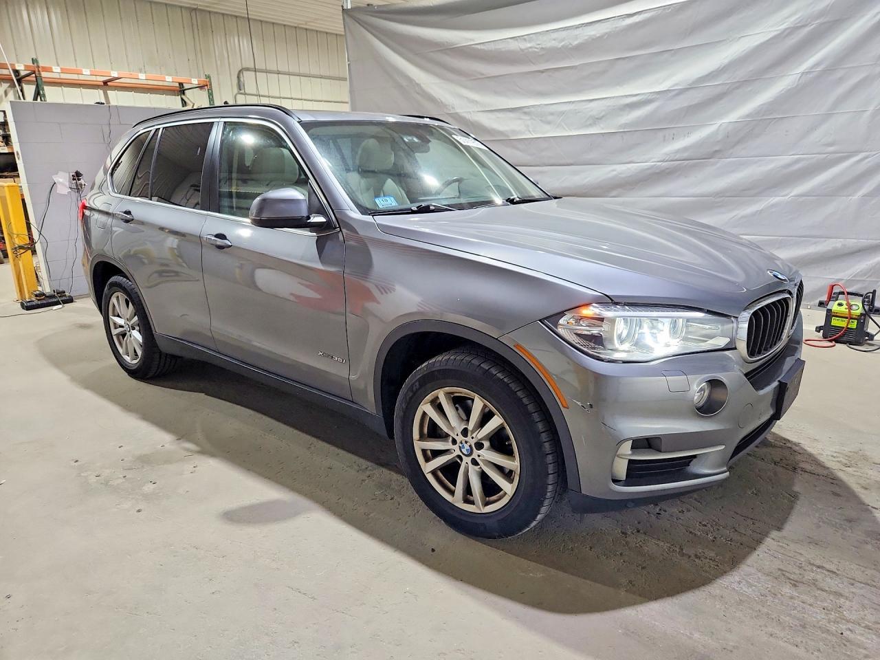 2015 BMW X5 xDrive35I - zdjęcie 4