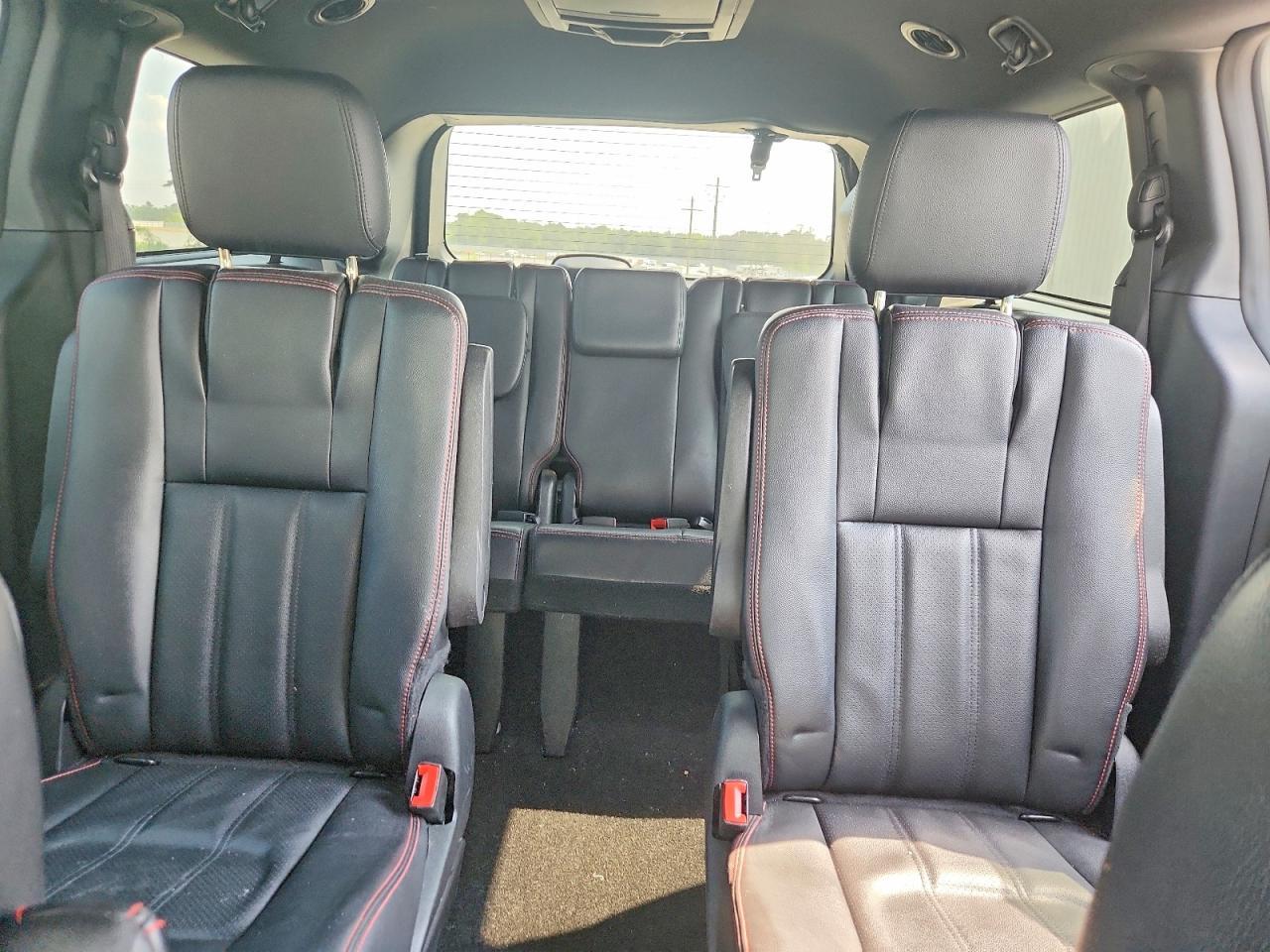 2019 Dodge Grand Caravan Gt - zdjęcie 10