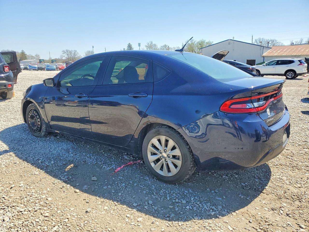 2014 Dodge Dart Sxt - zdjęcie 2