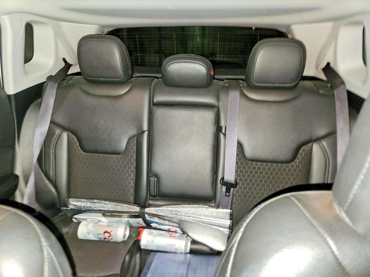 2021 Jeep Compass Latitude - zdjęcie 10