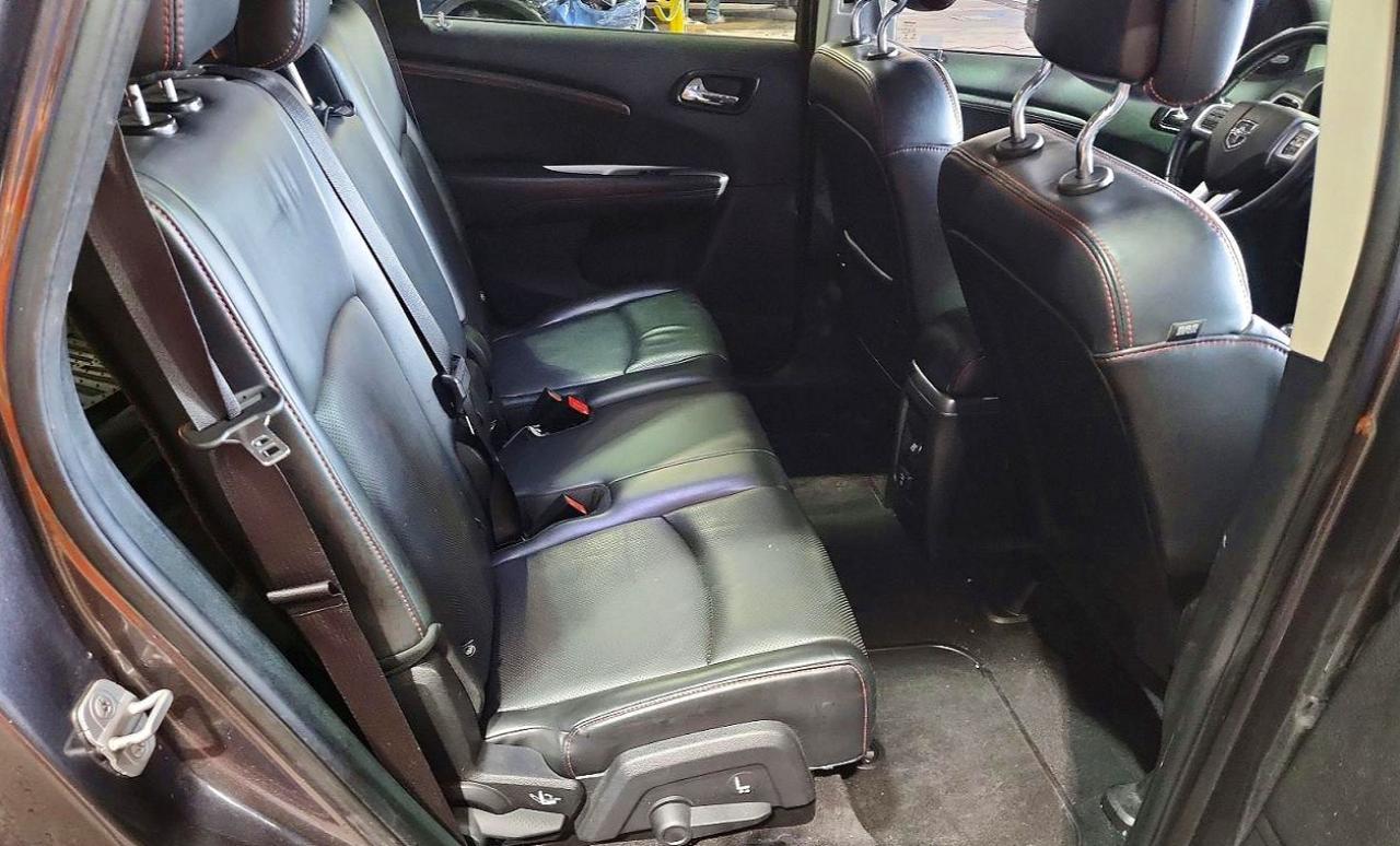2014 Dodge Journey R - zdjęcie 11