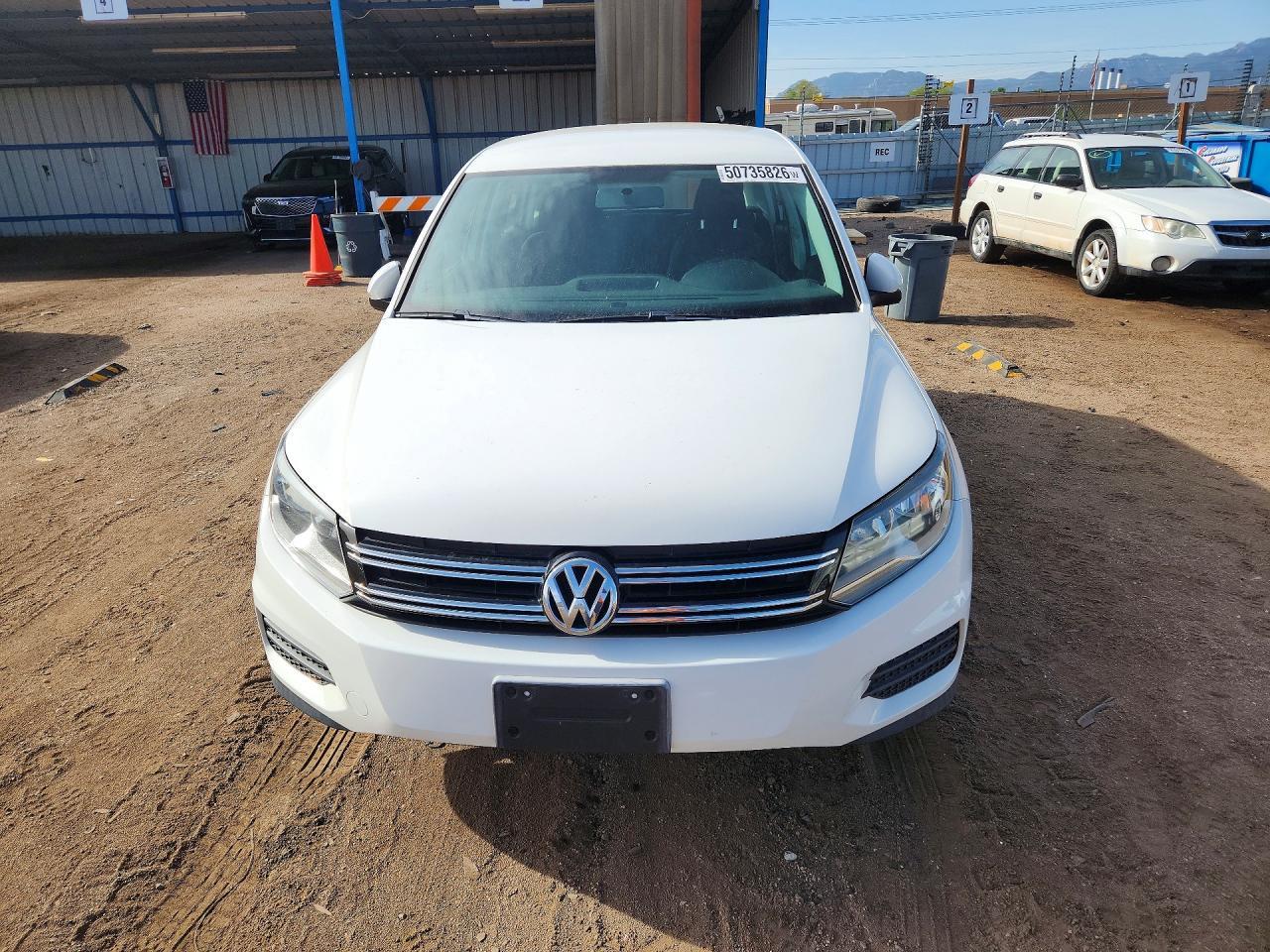 2013 Volkswagen Tiguan S - zdjęcie 5