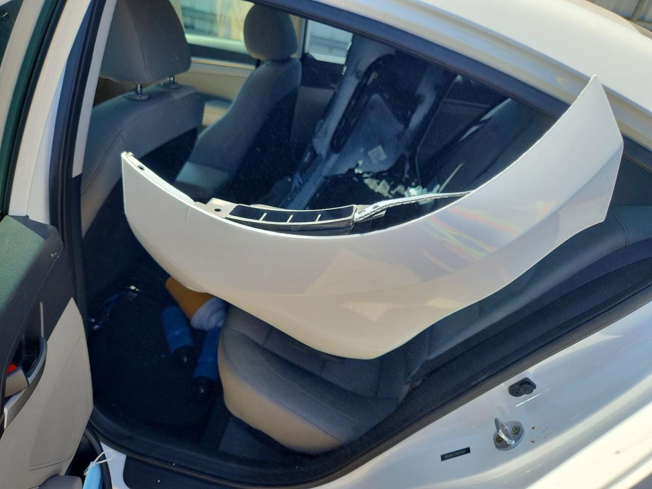 2017 Hyundai Elantra Se - zdjęcie 12