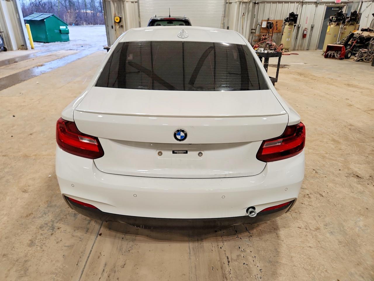 2017 BMW M240Xi - zdjęcie 6