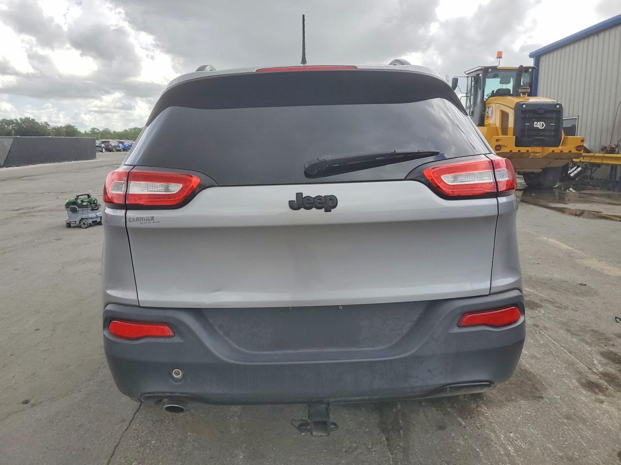 2017 Jeep Cherokee Sport - zdjęcie 6