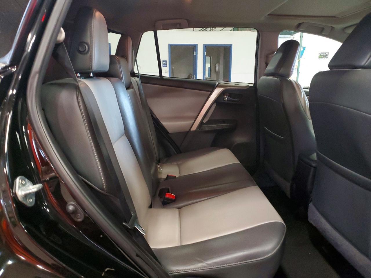 2015 Toyota Rav4 Limited - zdjęcie 11