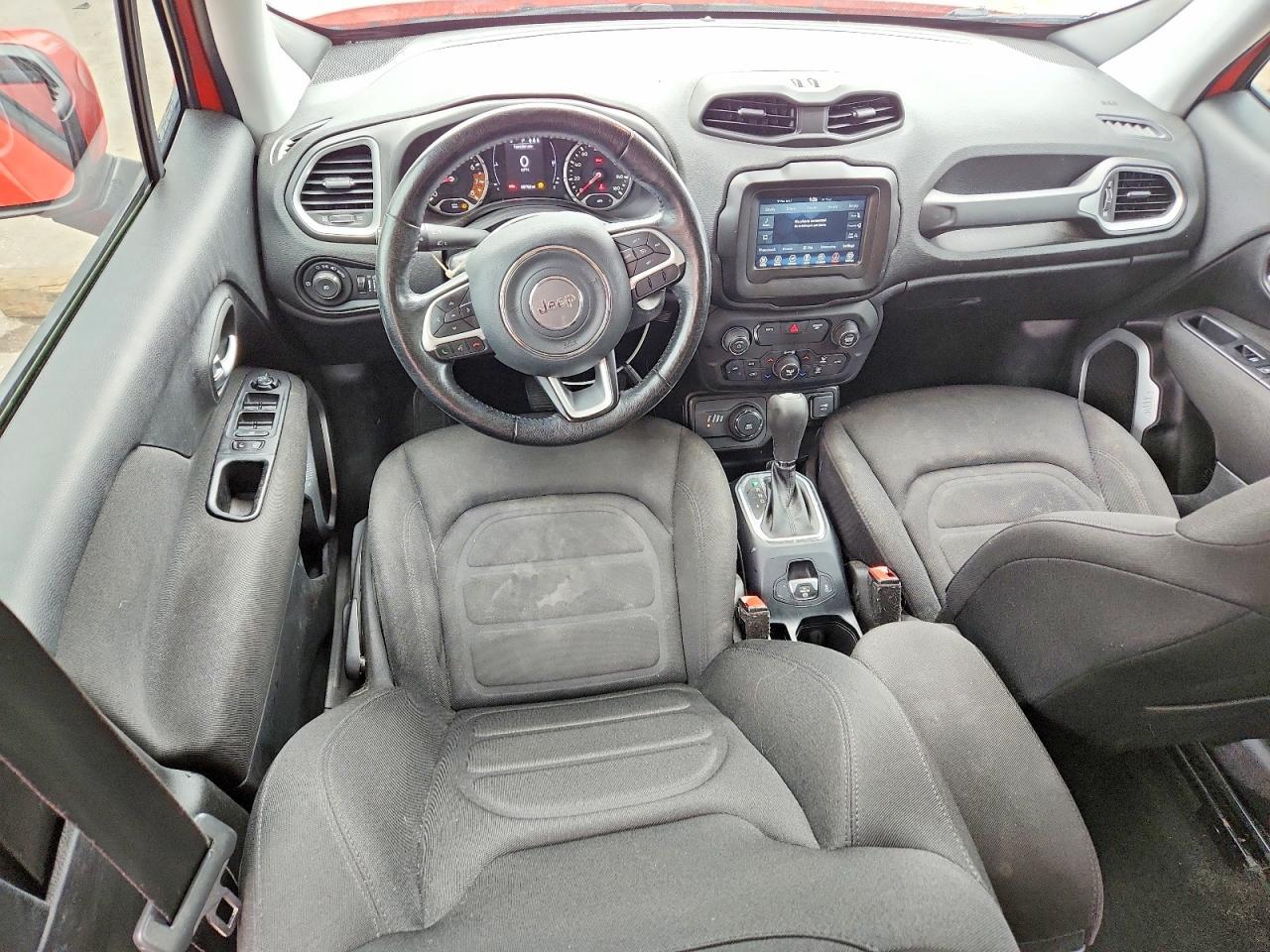 2019 Jeep Renegade Latitude - zdjęcie 8