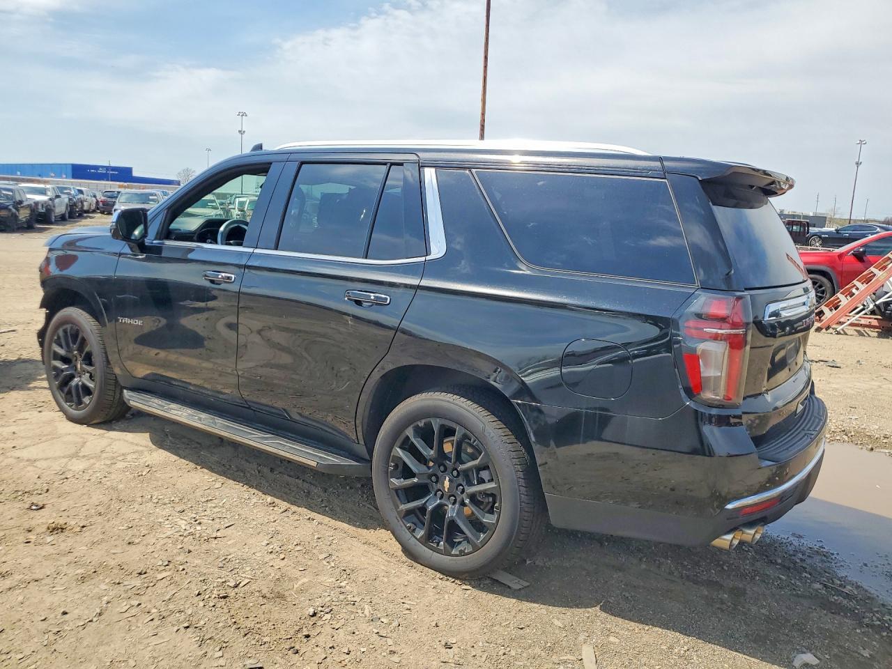 2023 Chevrolet Tahoe K1500 Premier - zdjęcie 2