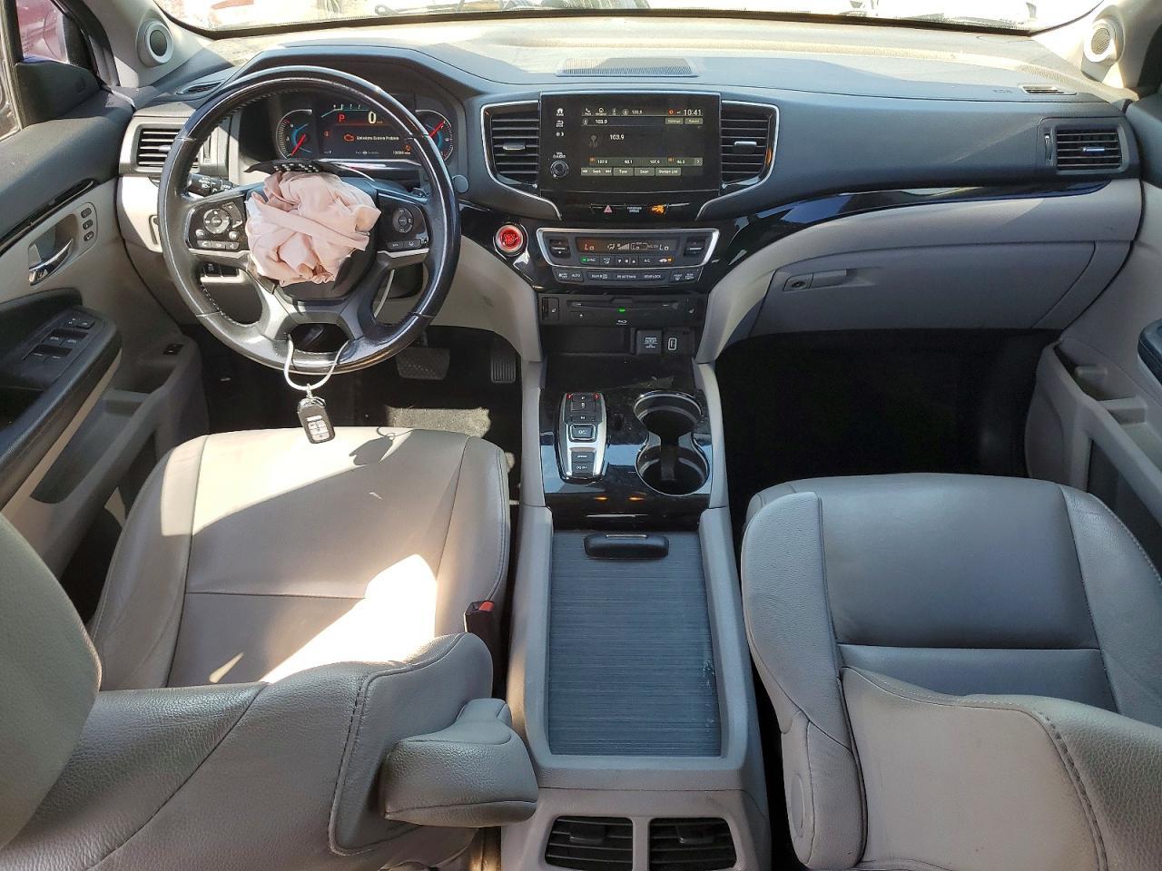 2019 Honda Pilot Touring - zdjęcie 8