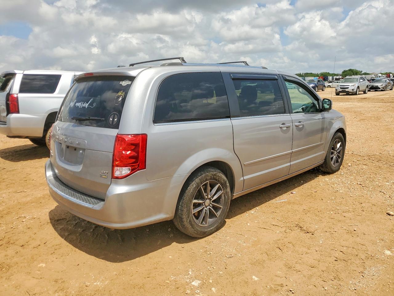 2017 Dodge Grand Caravan Sxt - zdjęcie 3