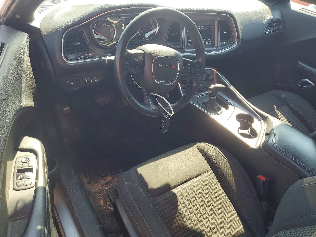 2018 Dodge Challenger Sxt - zdjęcie 8