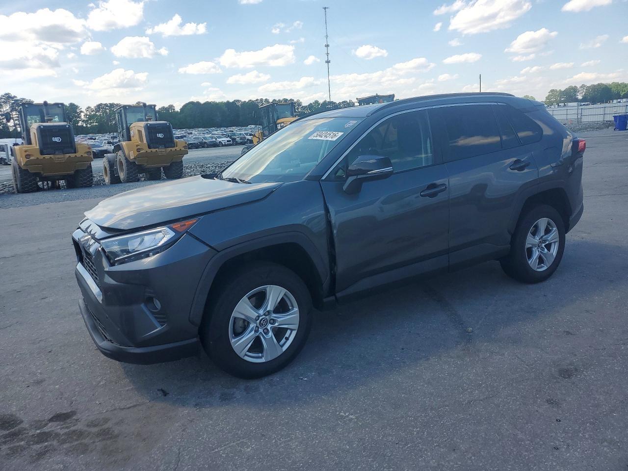 2021 Toyota Rav4 Xle - zdjęcie główne
