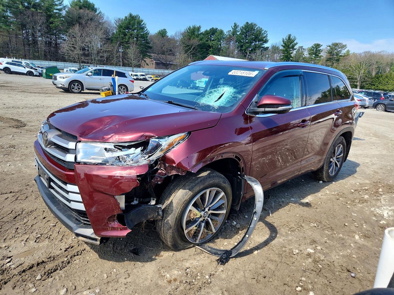 2018 Toyota Highlander Xle - zdjęcie główne