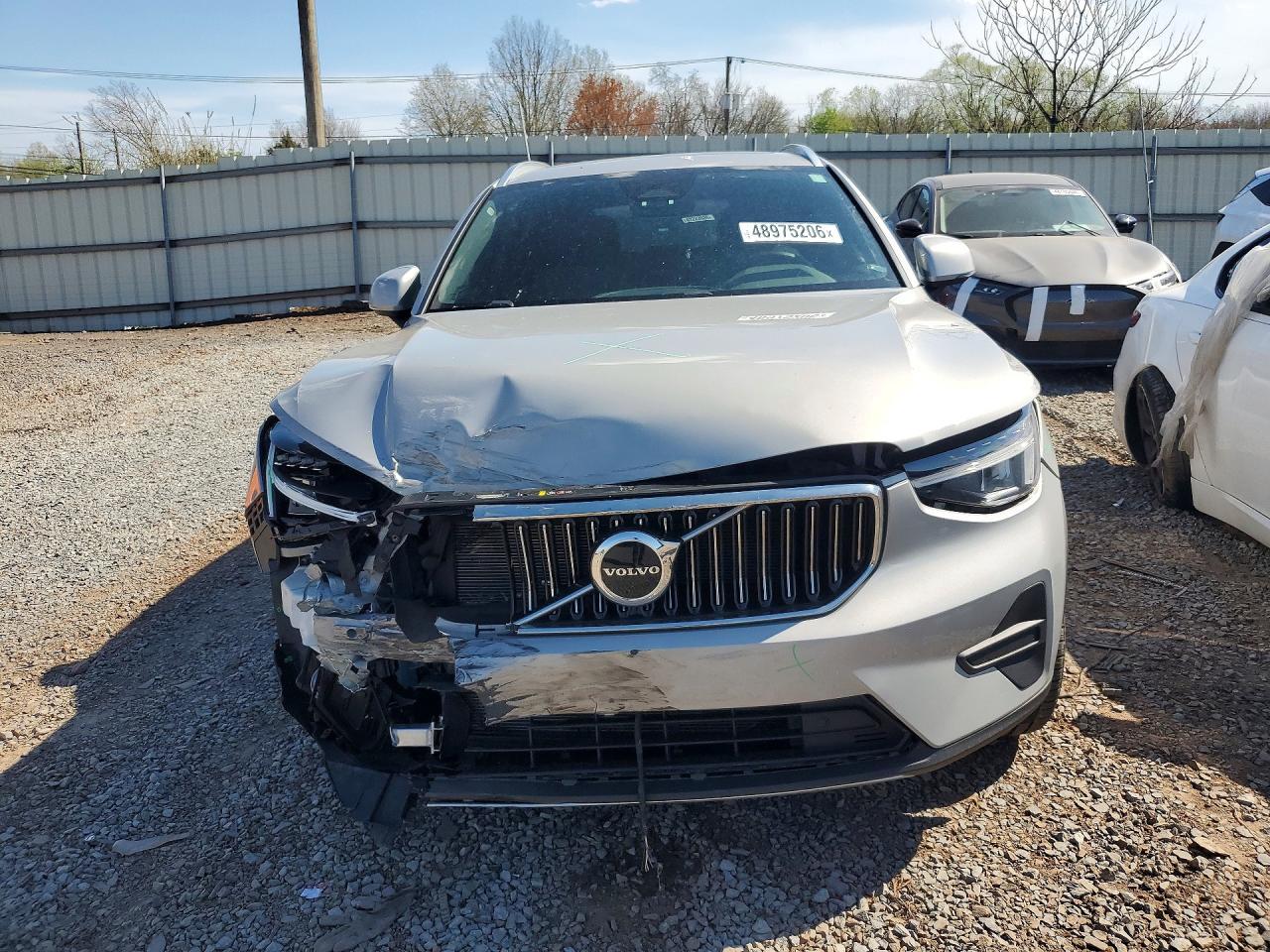 2025 Volvo Xc40 Core - zdjęcie 5