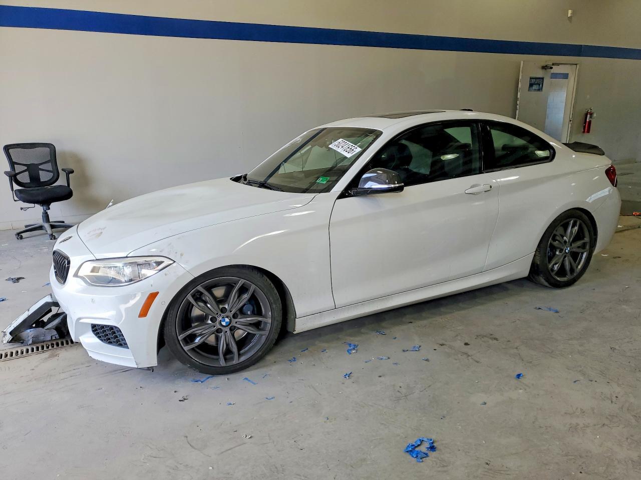 2015 BMW M235I - zdjęcie główne