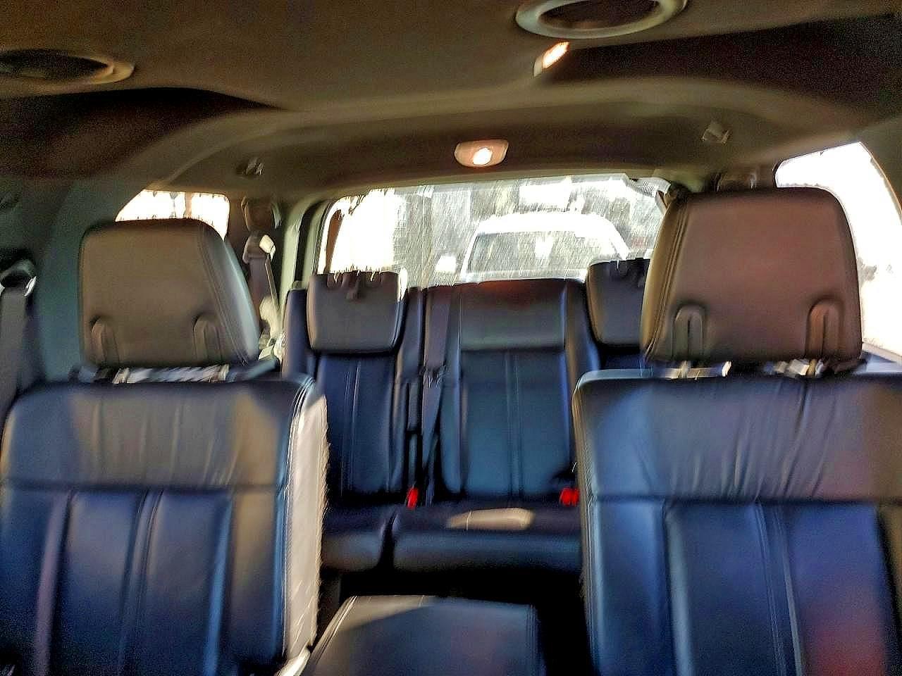 2015 Lincoln Townhouse Navigator - zdjęcie 10