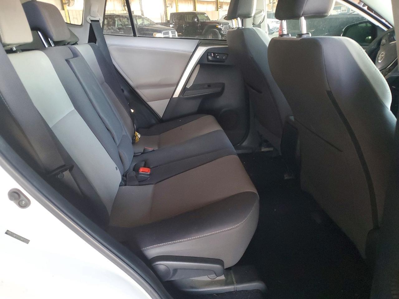 2013 Toyota Rav4 Xle - zdjęcie 10