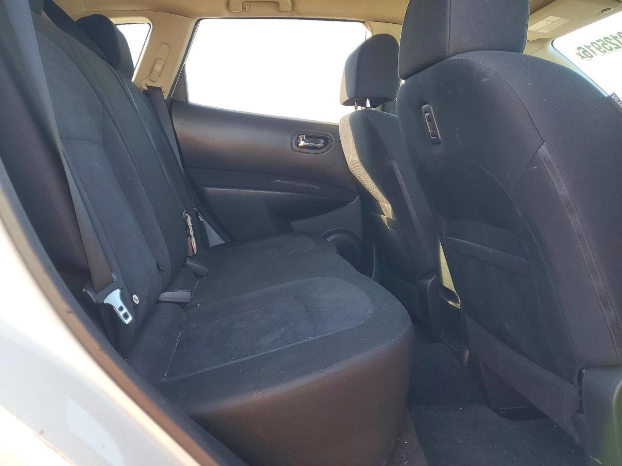 2013 Nissan Rogue S - zdjęcie 11