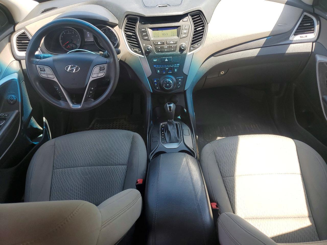 2014 Hyundai Santa Fe Sport 2.4L - zdjęcie 8