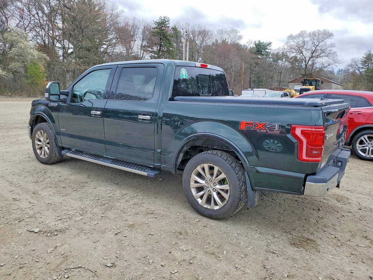 2015 Ford F150 Supercrew - zdjęcie 2