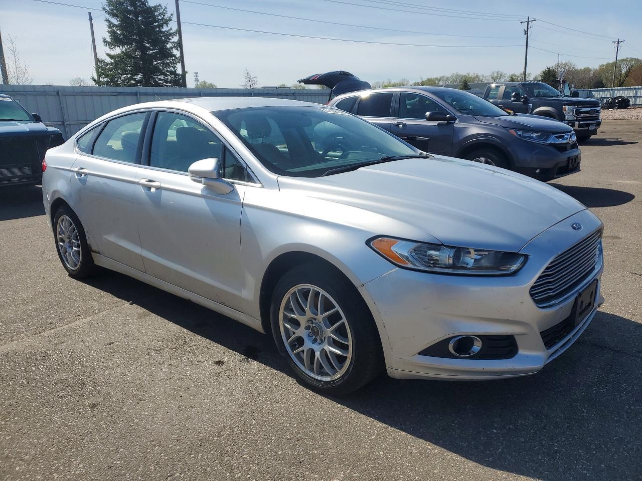 2014 Ford Fusion Se - zdjęcie 4