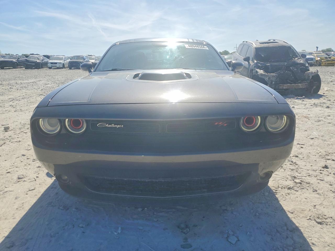 2016 Dodge Challenger R - zdjęcie 5