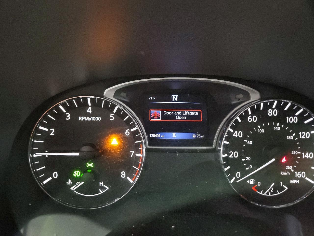 2018 Nissan Pathfinder Sv - zdjęcie 9