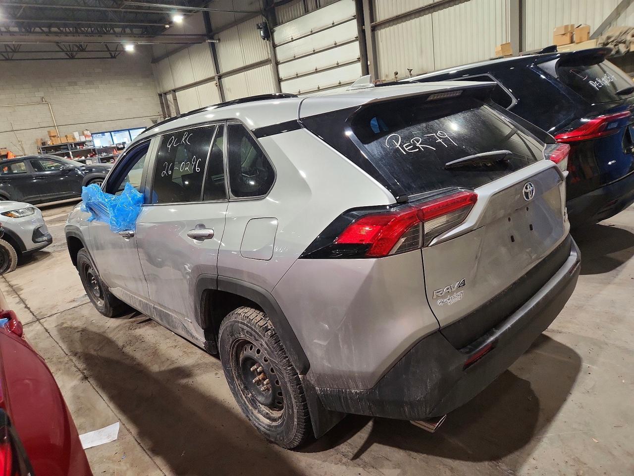 2022 Toyota Rav4 Xle - zdjęcie 2