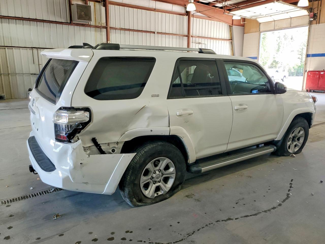 2022 Toyota 4Runner Sr5 Premium - zdjęcie 3