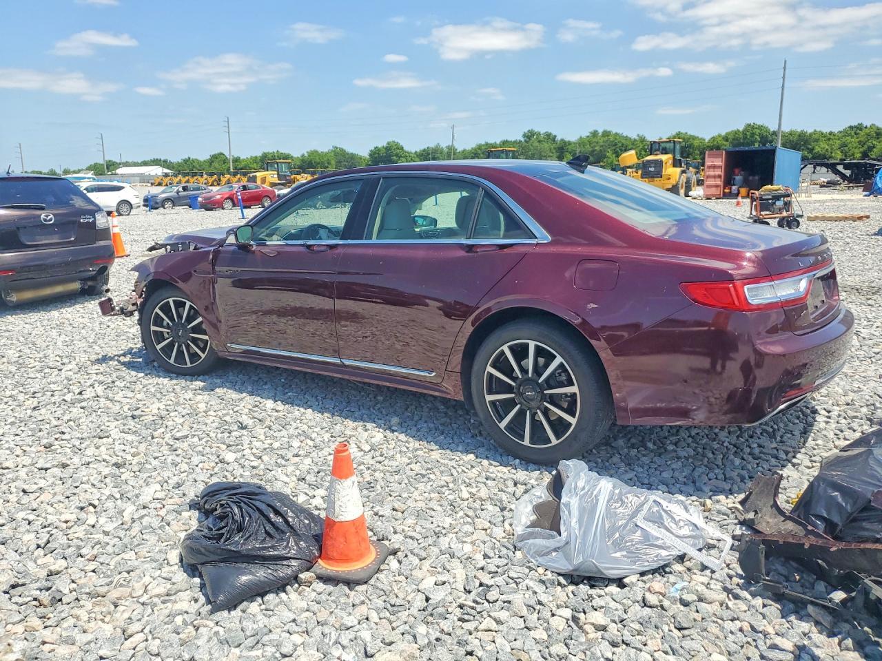 2020 Lincoln Continental Reserve - zdjęcie 2
