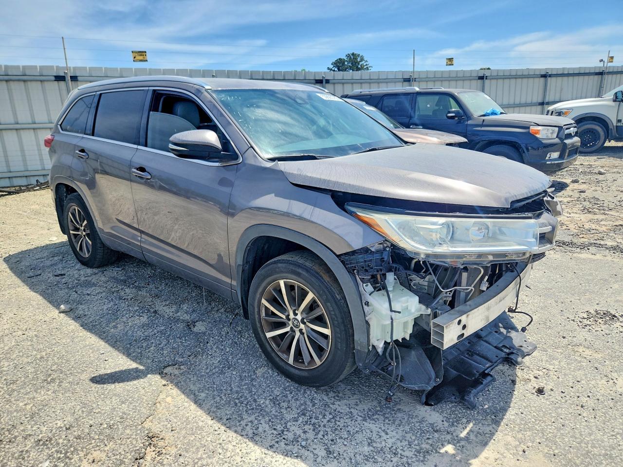 2018 Toyota Highlander Xle - zdjęcie 4